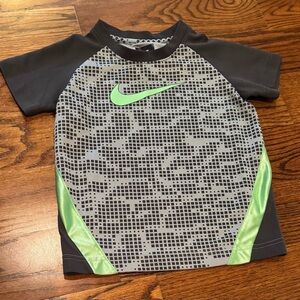 Nike Boy’s Small - Gray and Lime Green Top